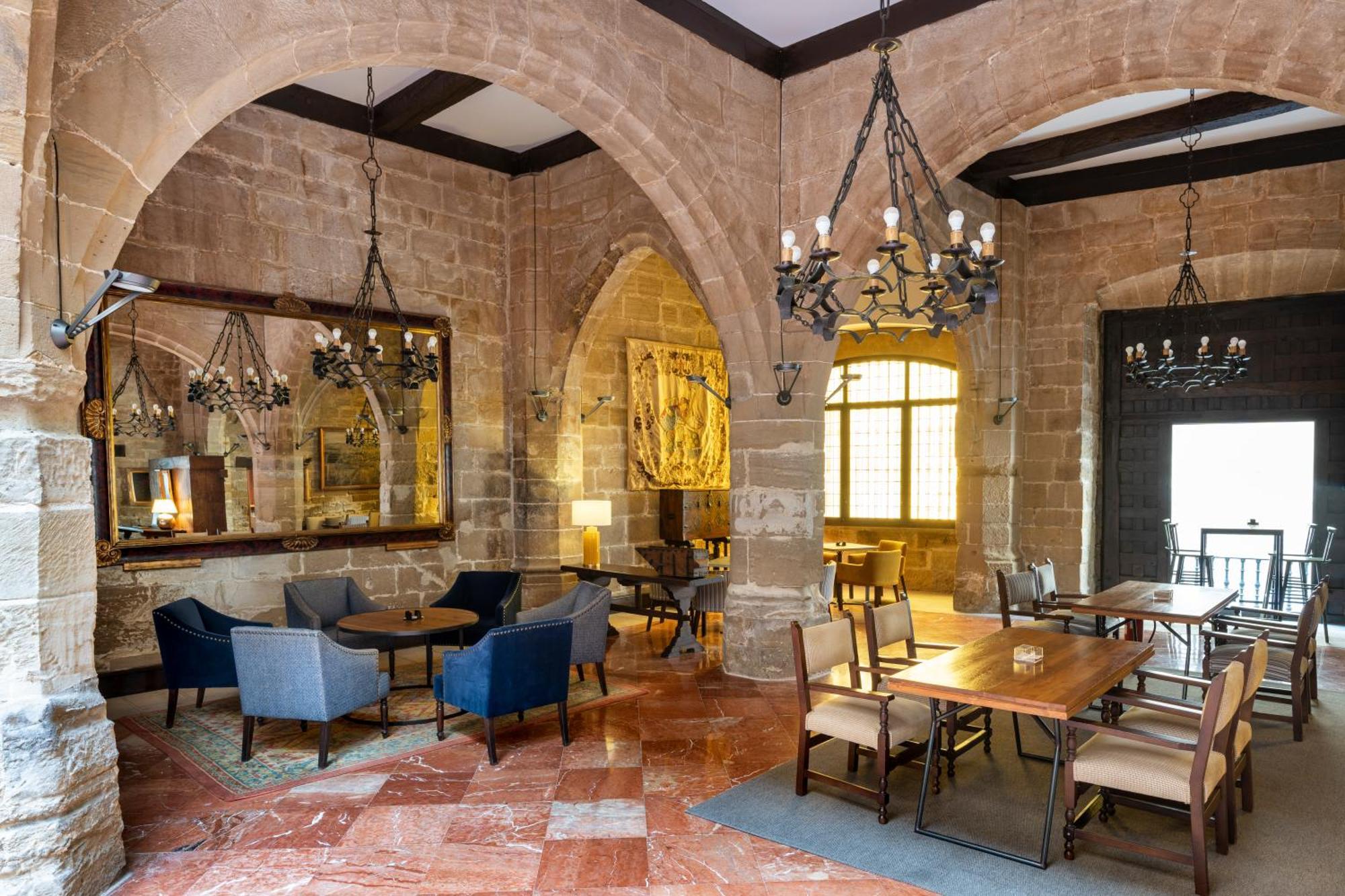 Parador De Santo Domingo De La Calzada Exterior photo