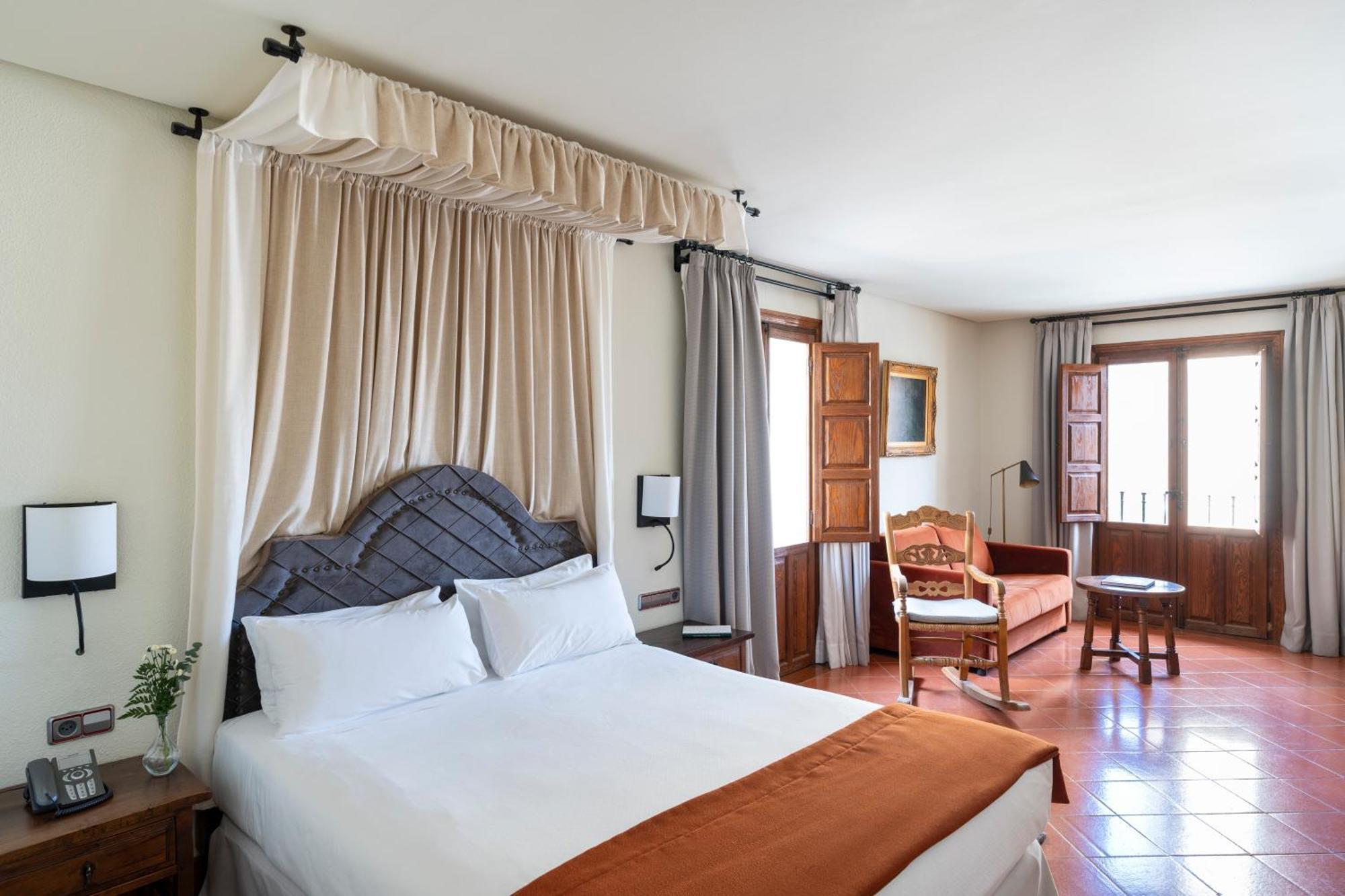 Parador De Santo Domingo De La Calzada Exterior photo